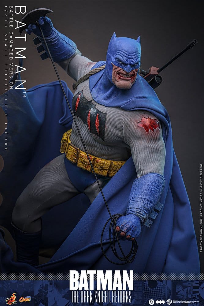 Hot Toys Batman The Dark Knight Returns Batman Battle Damaged Version 1/6 Actionfigur