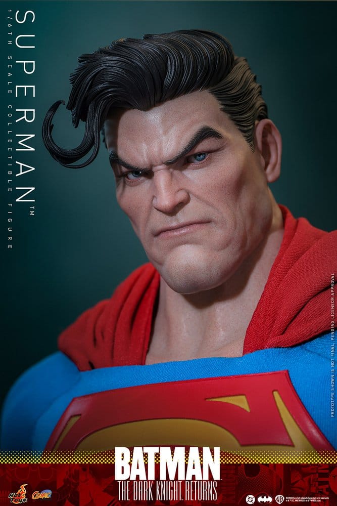 Hot Toys DC Comics Superman aus Batman The Dark Knight Returns 1/6 Actionfigur