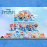 Hot Toys Die Eiskönigin Cosbi Minifiguren Elsa Anna Olaf Kristoff Display