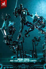 Hot Toys Iron Man 2 Neon Tech Iron Man mit Suit-Up Gantry 1/6 Actionfigur