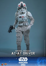 Hot Toys Star Wars Movie Masterpiece Imperial Remnant AT-AT Driver 1/6 Actionfigur