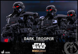 Hot Toys Star Wars The Mandalorian Dark Trooper 1/6 Actionfigur - Beschädigte Verpackung
