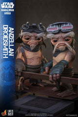 Hot Toys Star Wars The Mandalorian & Grogu Lebensgroße Anzellan Droidsmith Figur