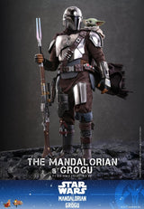 Hot Toys Star Wars: The Mandalorian & Grogu Movie Masterpiece Actionfigur 1/6 The Mandalorian and Grogu 31 cm