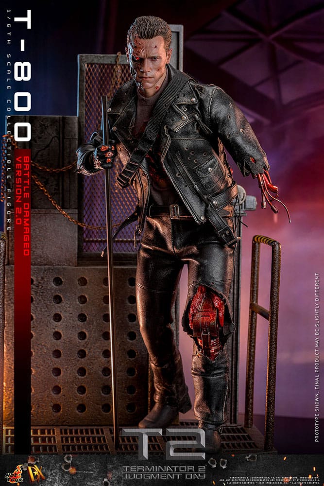 Hot Toys Terminator 2 T-800 Battle Damaged Version 2.0 1/6 Actionfigur