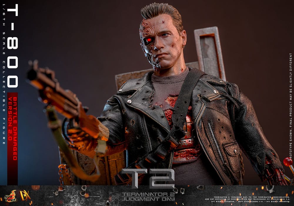 Hot Toys Terminator 2 T-800 Battle Damaged Version 2.0 1/6 Actionfigur