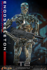 Hot Toys Terminator 2 T-800 Endoskelett Die-cast (Battle Damaged Version) Actionfigur