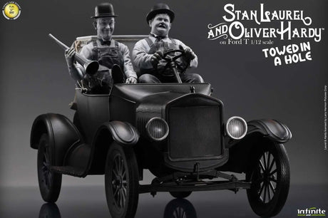 Infinite Statue / Kaustic Plastik Laurel & Hardy Towed In A Hole Ford T 1/12 Statue