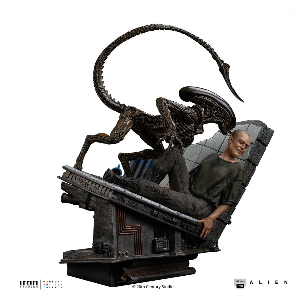 Iron Studios Alien 3 Ellen Ripley and Dog Alien Art Scale 1/10 Statue