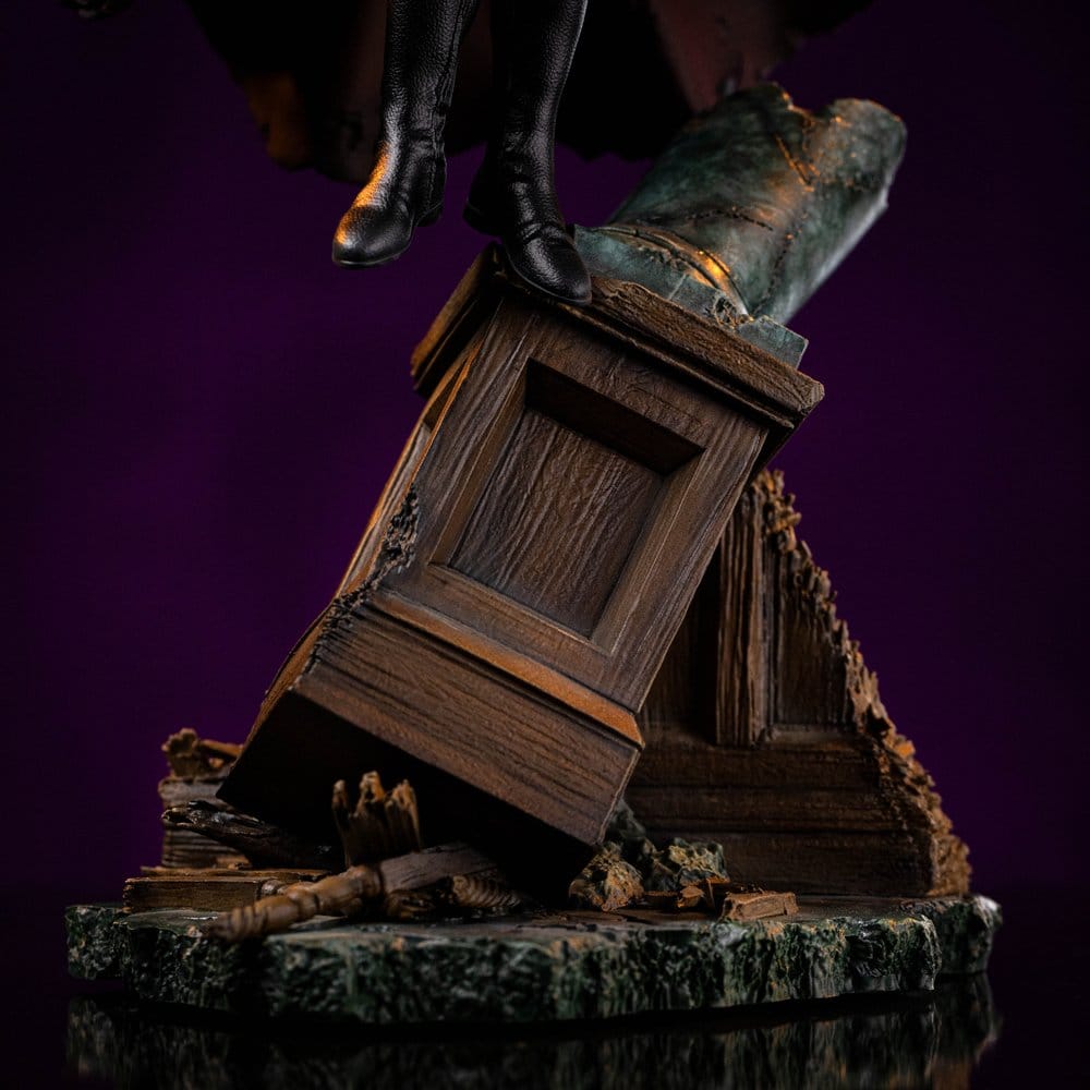 Iron Studios Avengers Doomsday Magneto Art Scale 1/10 Statue