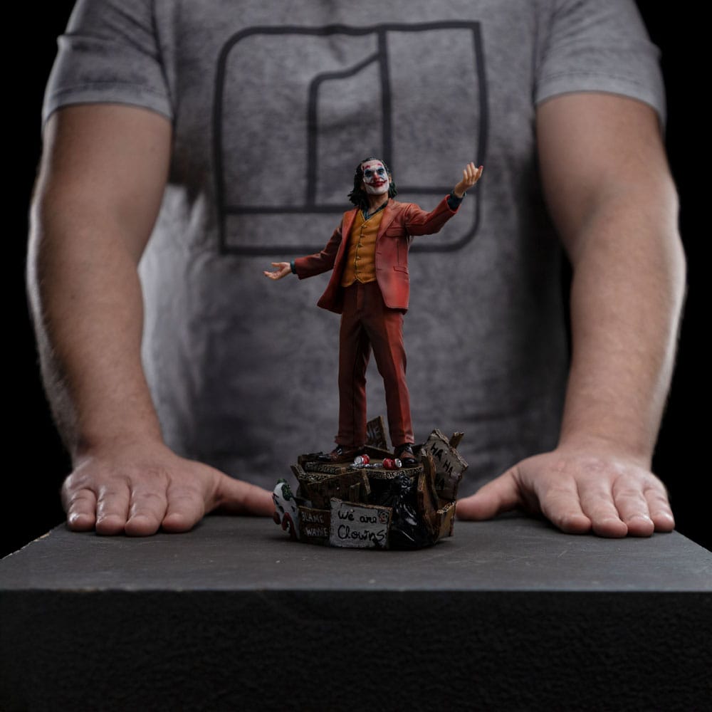 Iron Studios DC Comics Art Scale Deluxe Statue 1/10 Joker (Arthur Fleck) 19 cm
