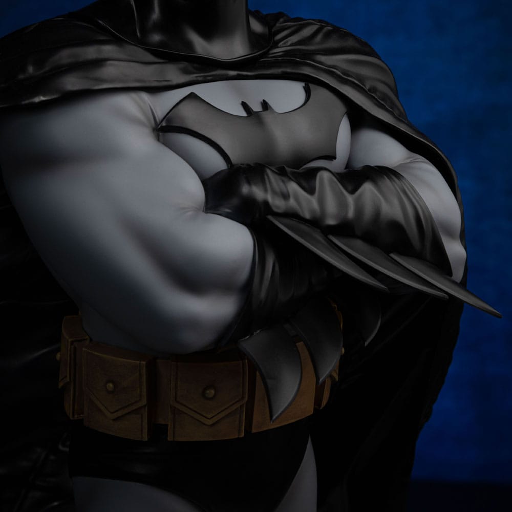 Iron Studios DC Comics Batman DC Trinity Legacy Replica 1/4 Statue