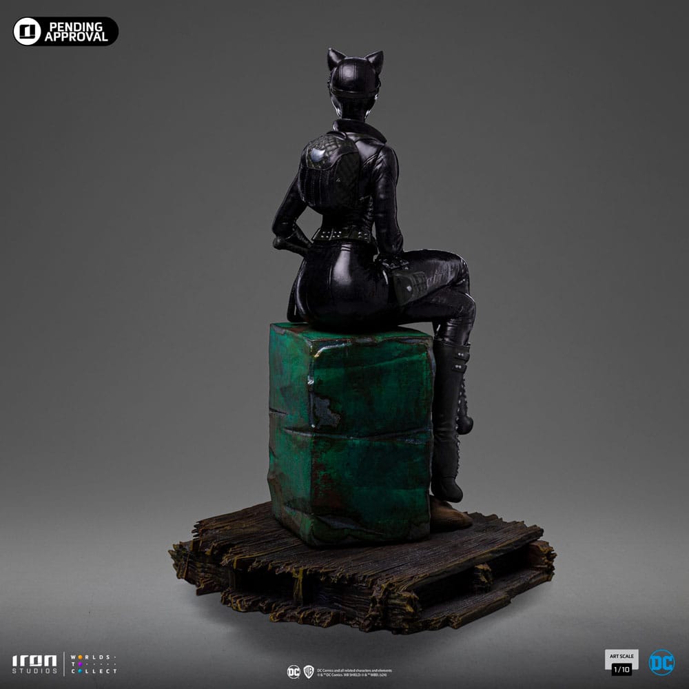 Iron Studios DC Comics Catwoman (Gotham City Sirens) Art Scale 1/10 Statue