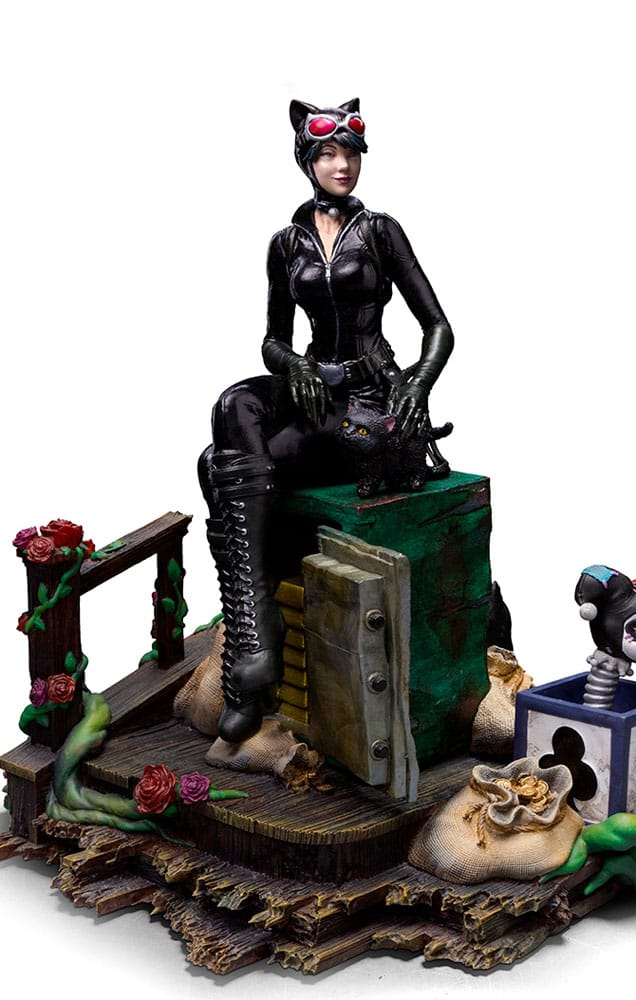 Iron Studios DC Comics Catwoman (Gotham City Sirens) Deluxe 1/10 Statue