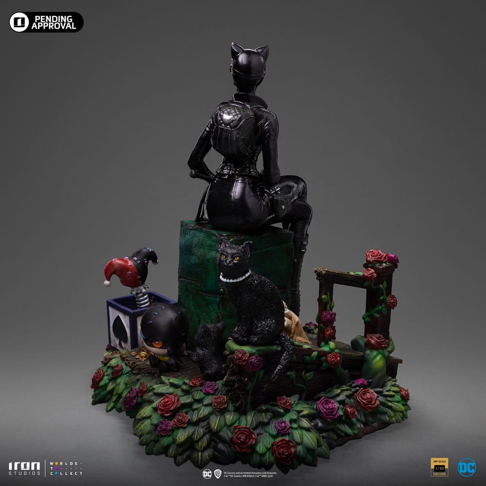 Iron Studios DC Comics Catwoman (Gotham City Sirens) Deluxe 1/10 Statue