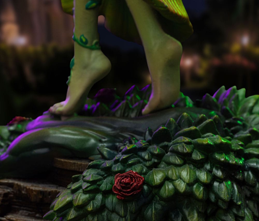 Iron Studios DC Comics Poison Ivy Art Scale 1/10 Statue