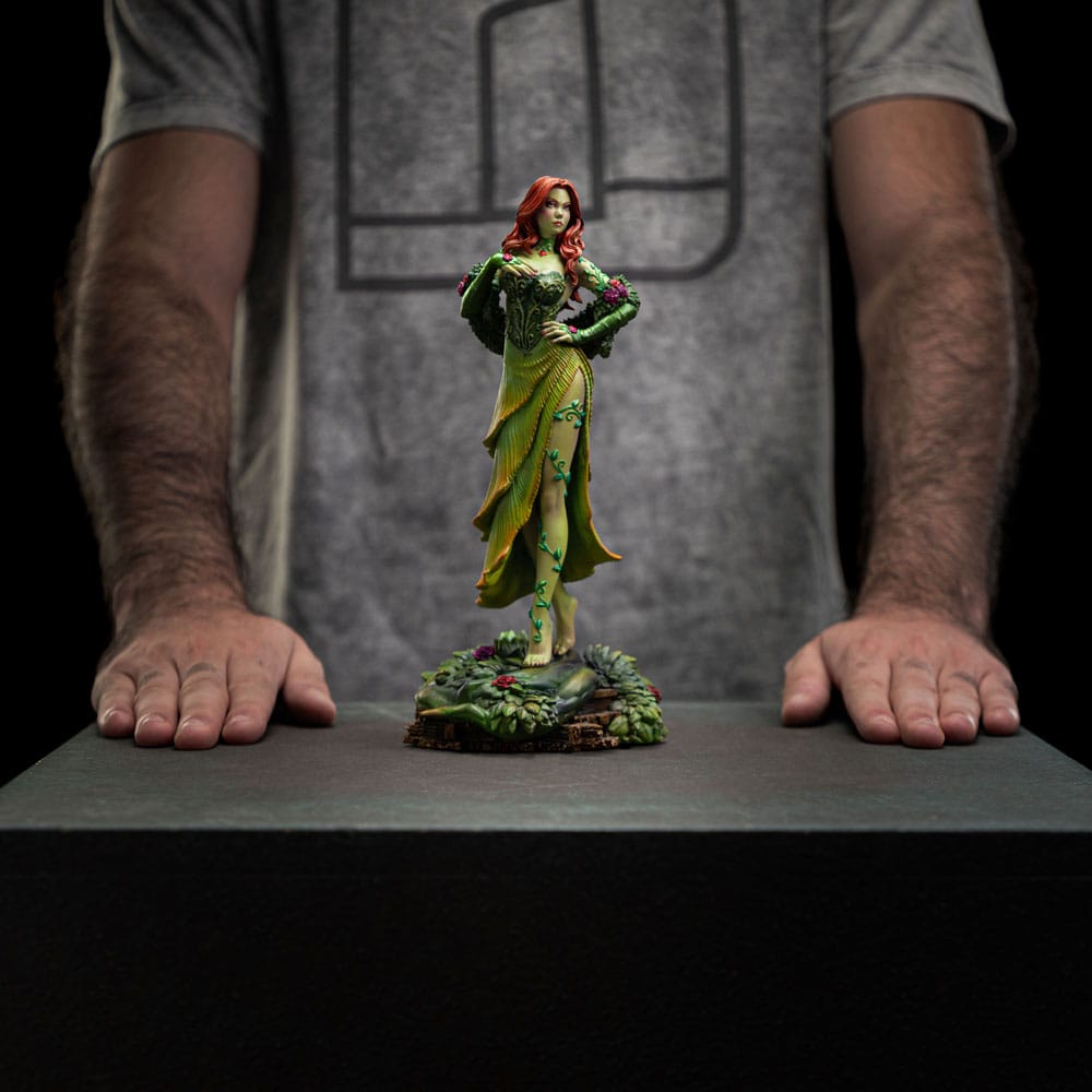 Iron Studios DC Comics Poison Ivy Art Scale 1/10 Statue