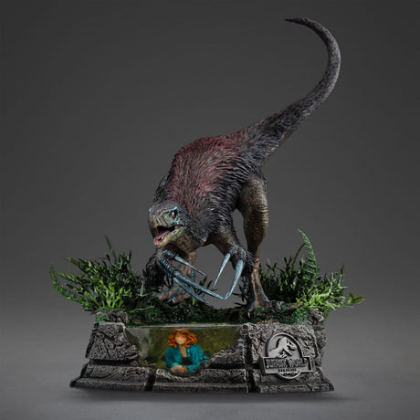 Iron Studios Jurassic World Dominion Therizinosaurus 1/20 Demi Art Scale Statue