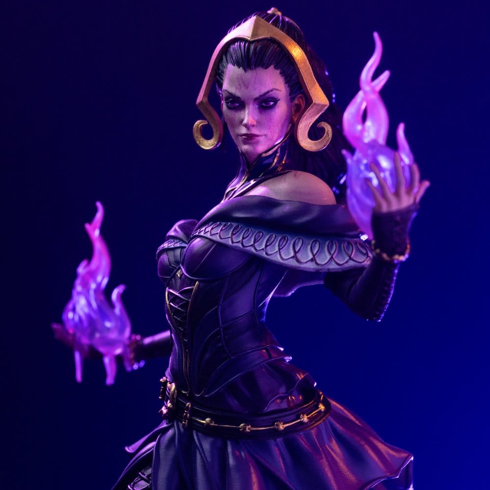 Iron Studios Magic: The Gathering Liliana Vess Deluxe Art Scale 1/10 Statue