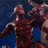 Iron Studios Marvel Comics Daredevil & Elektra 1/6 Diorama