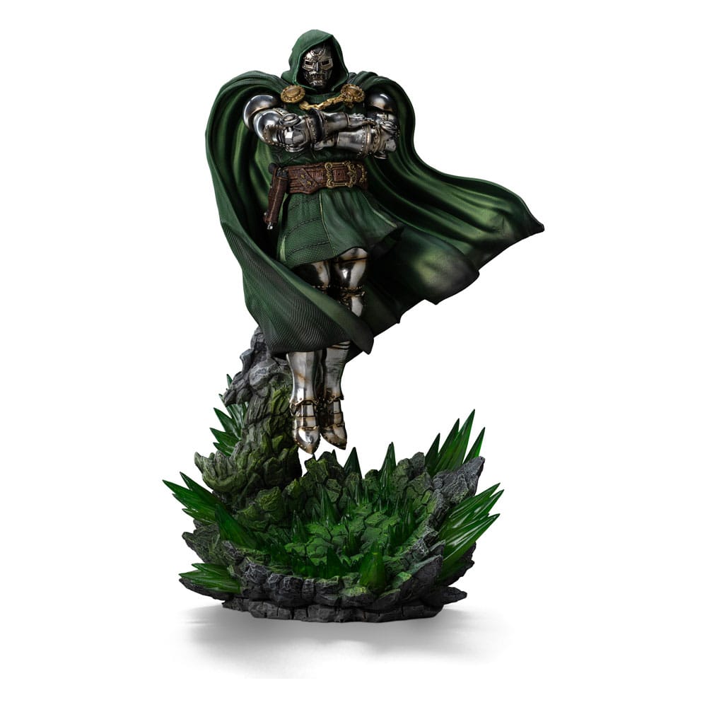 Iron Studios Marvel Legends Doctor Doom Diorama Art Scale Statue 1/10