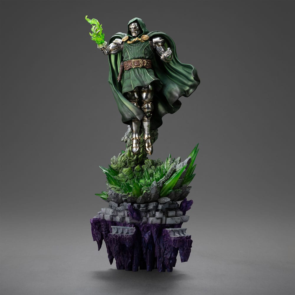 Iron Studios Marvel Legends Doctor Doom The Infinity Gauntlet Deluxe Edition 1/10 Statue