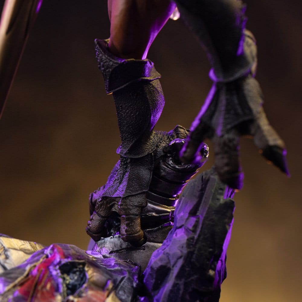 Iron Studios Masters of the Universe Art Scale Statue 1/10 Buzz-Off 36 cm