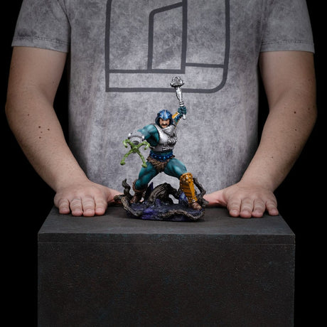 Iron Studios Masters of the Universe Serpent Claw Man-at-Arms heo Exclusive 1/10 Art Scale Statue