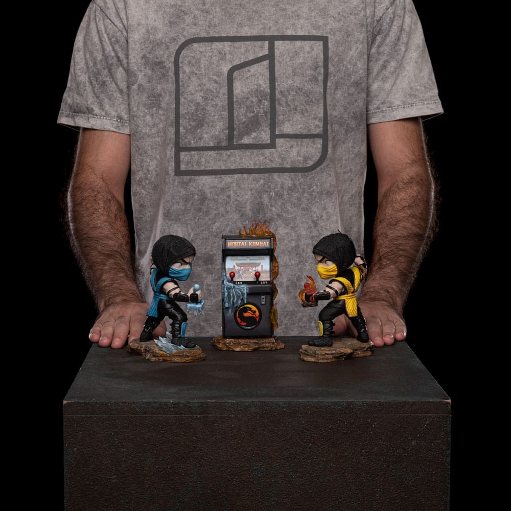 Iron Studios Mortal Kombat Scorpion vs. Subzero Arcade Set Mini Co Statue