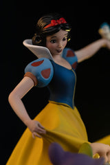 Iron Studios Schneewittchen und die sieben Zwerge Art Scale Snow White and Dopey Deluxe Edition 1/10 Statue