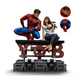 Iron Studios Spider-Man Diorama Art Scale Spider-Man and Mary Jane 1/6 Statue