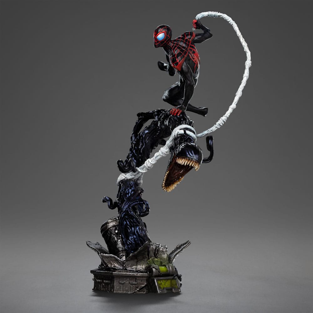 Iron Studios Spider-Man vs. Villains Miles Morales Diorama 1/10 Statue