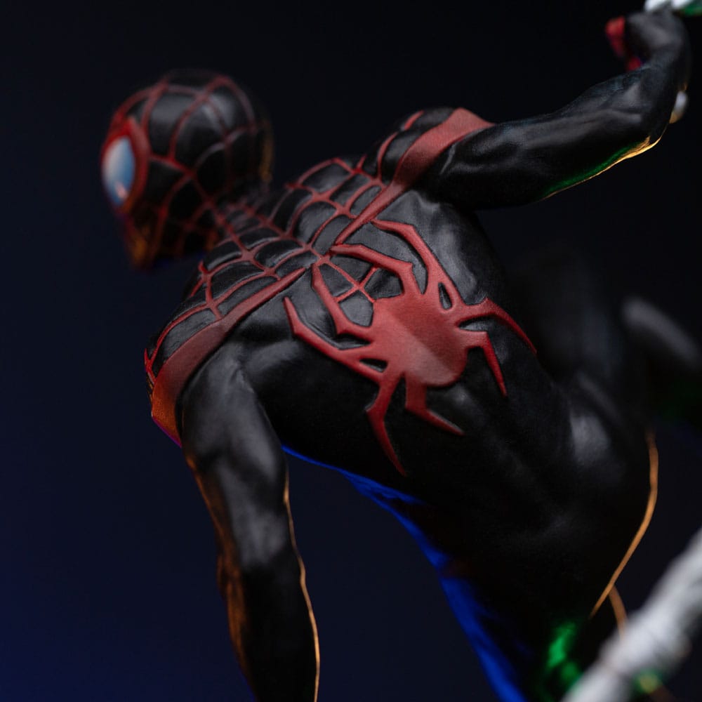 Iron Studios Spider-Man vs. Villains Miles Morales Diorama 1/10 Statue