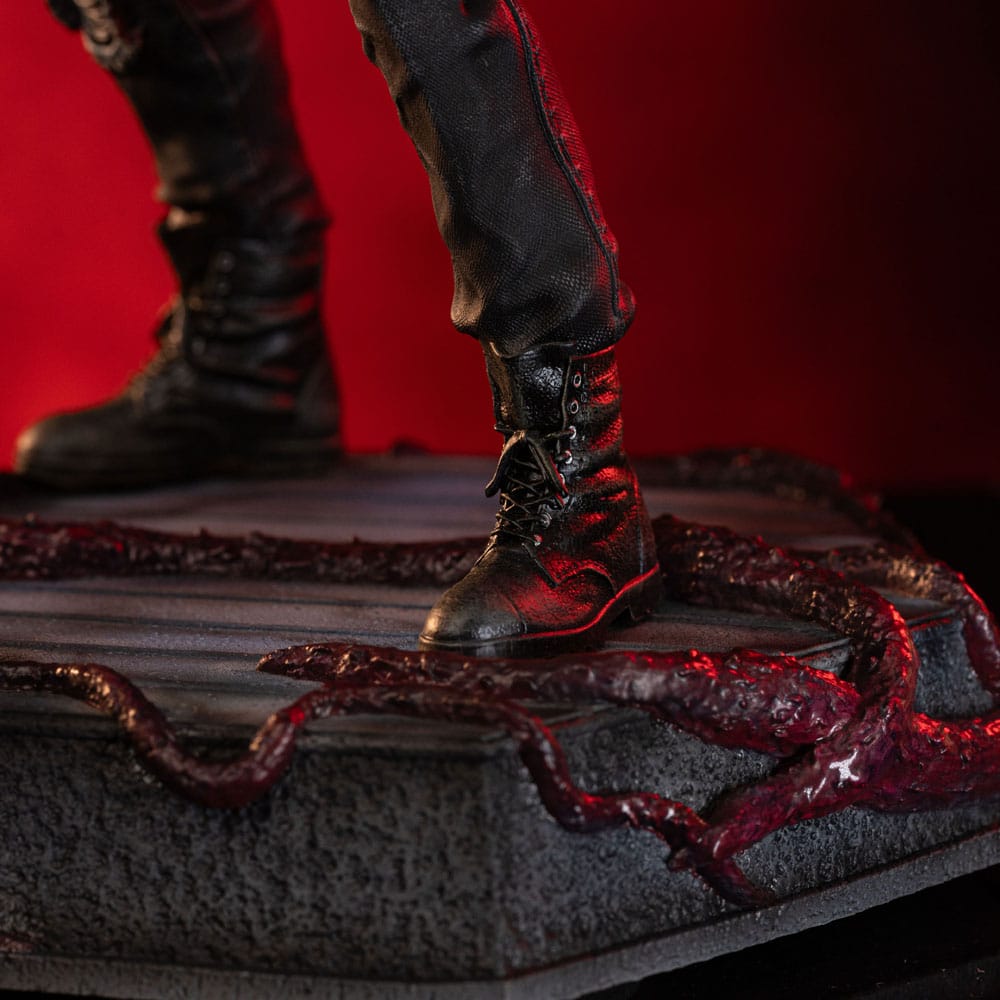 Iron Studios Stranger Things Eddie Munson Deluxe Art Scale 1/10 Statue