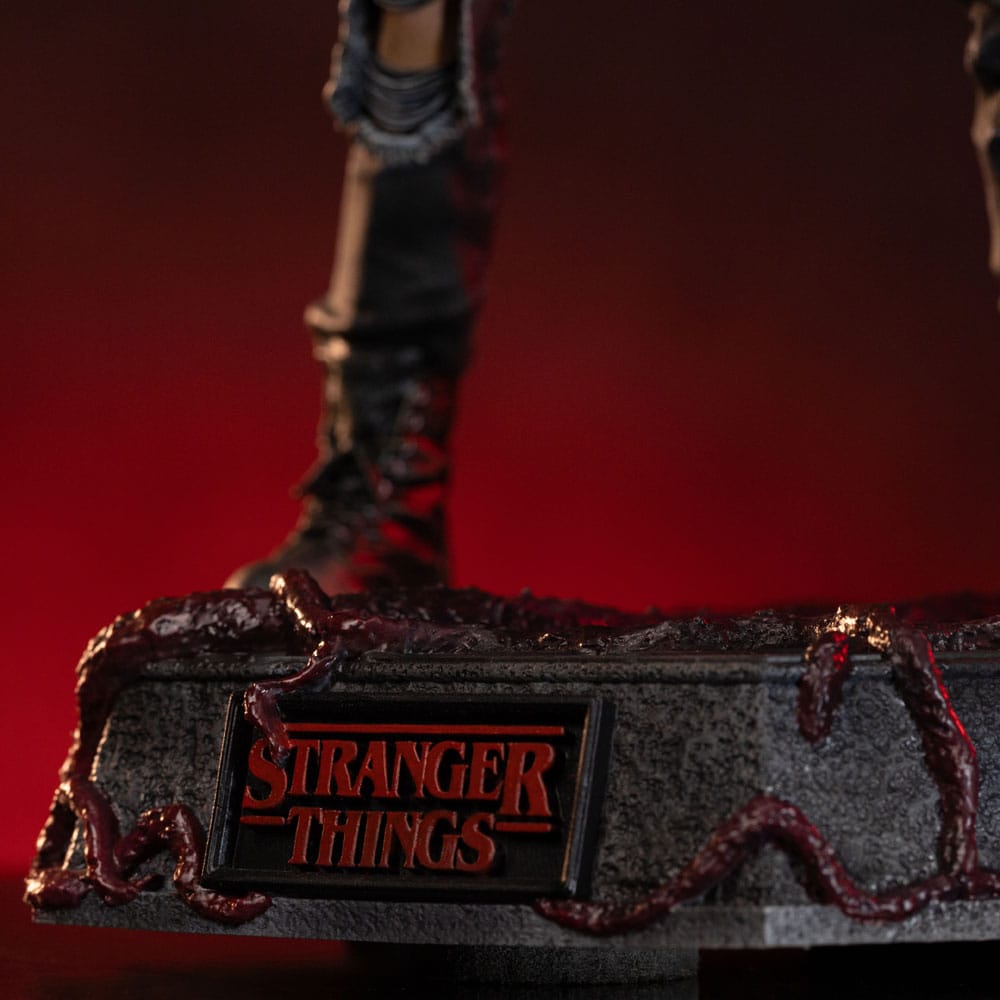Iron Studios Stranger Things Eddie Munson Deluxe Art Scale 1/10 Statue