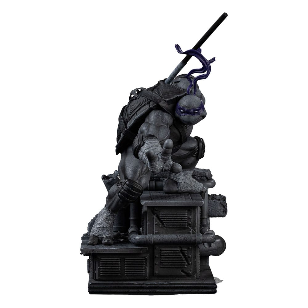 Iron Studios Teenage Mutant Ninja Turtles Donatello Black and White Exclusive 1/10 Statue