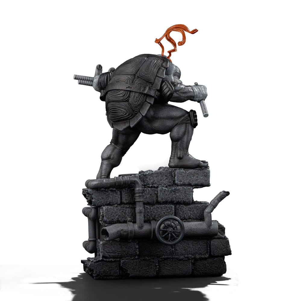 Iron Studios Teenage Mutant Ninja Turtles Michelangelo Black and White Exclusive 1/10 Statue