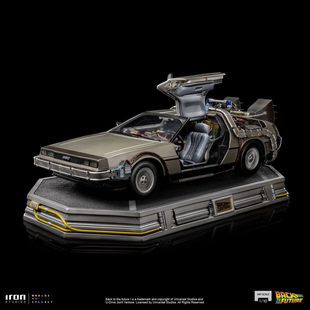Iron Studios Zurück in die Zukunft DeLorean Art Scale 1/10 Statue