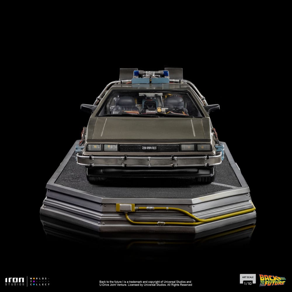 Iron Studios Zurück in die Zukunft DeLorean Art Scale 1/10 Statue