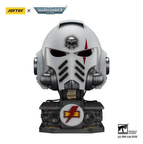 Joy Toy (CN) Warhammer 40,000 Helm mit Display-Ständer White Scars MkX