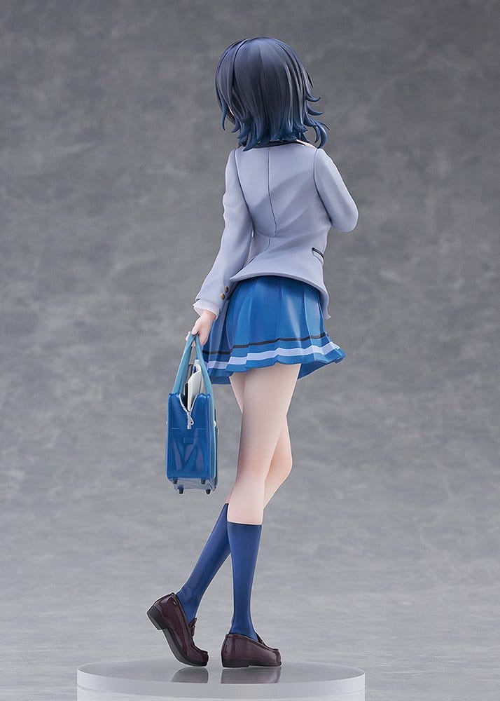 Kadokawa I Made Friends with the Second Prettiest Girl in My Class Umi Asanagi 1/7 Figur