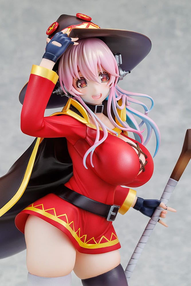 Kadokawa Konosuba Super Sonico x Megumin Collaboration Ver. 1/7 Statue