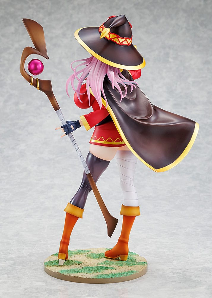 Kadokawa Konosuba Super Sonico x Megumin Collaboration Ver. 1/7 Statue