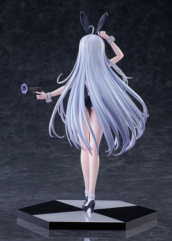 Kadokawa Playing Death Games To Put Food On The Table Yuki 1/7 Statue