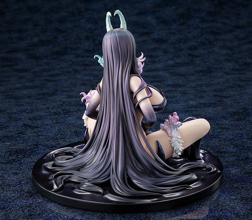 Kadokawa The Elder Sister-Like One Chiyo 1/6 Figur