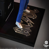 Knucklebonz AC/DC Brian Johnson Rock Iconz Statue - Beschädigte Verpackung