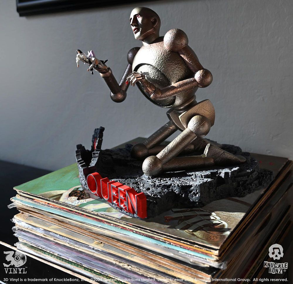 Knucklebonz Queen Robot (News of the World) Statue