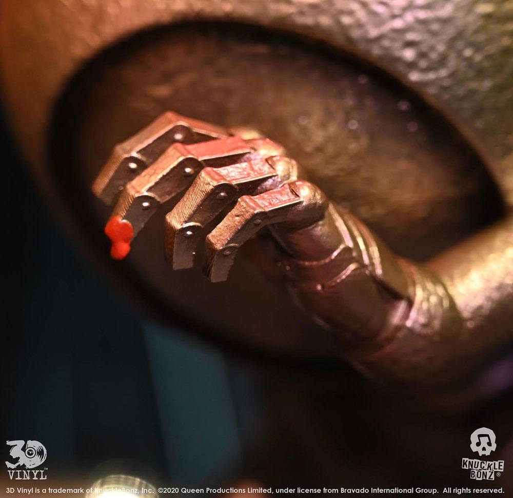 Knucklebonz Queen Robot (News of the World) Statue