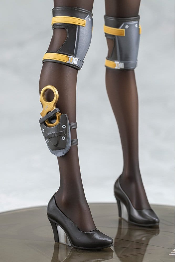 Kotobukiya Girls’ Frontline 2 Exilium Vector Molotov Bunny Ver. 1/7 Figur