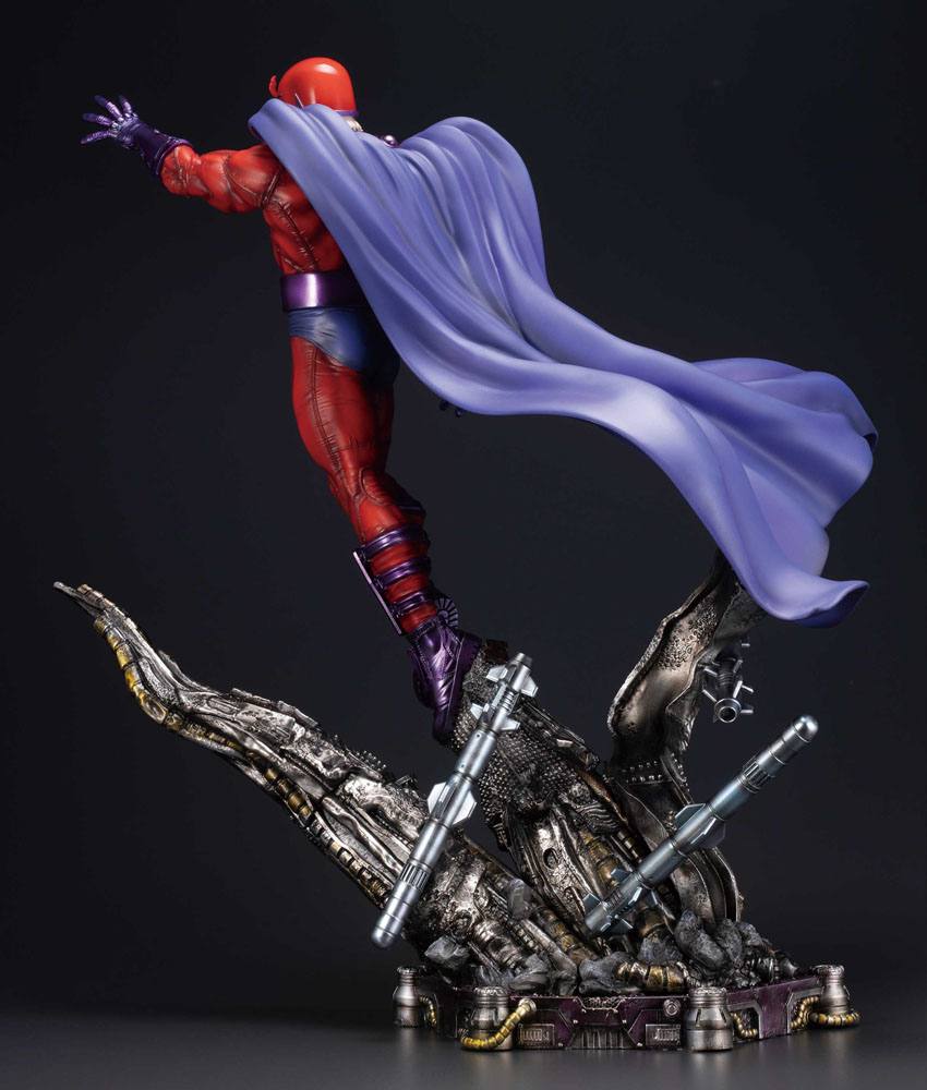 Kotobukiya Marvel Magneto 48 cm Fine Art 1/6 Statue - Beschädigte Verpackung